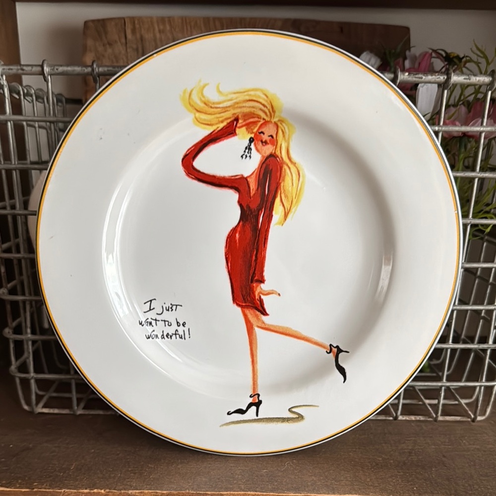 the sakura table Glamour Girls Stylish White Plate with Fashion Illustration